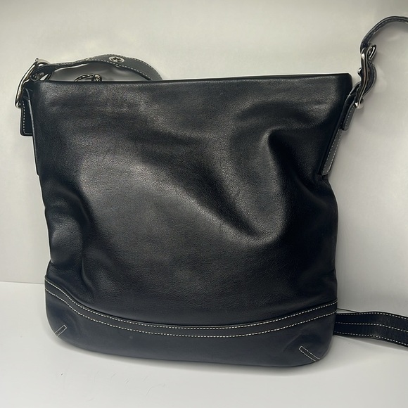 Coach Smooth Black Leather D06S-1414 Large Shoulder Crossbody Bag - Picture 6 of 12